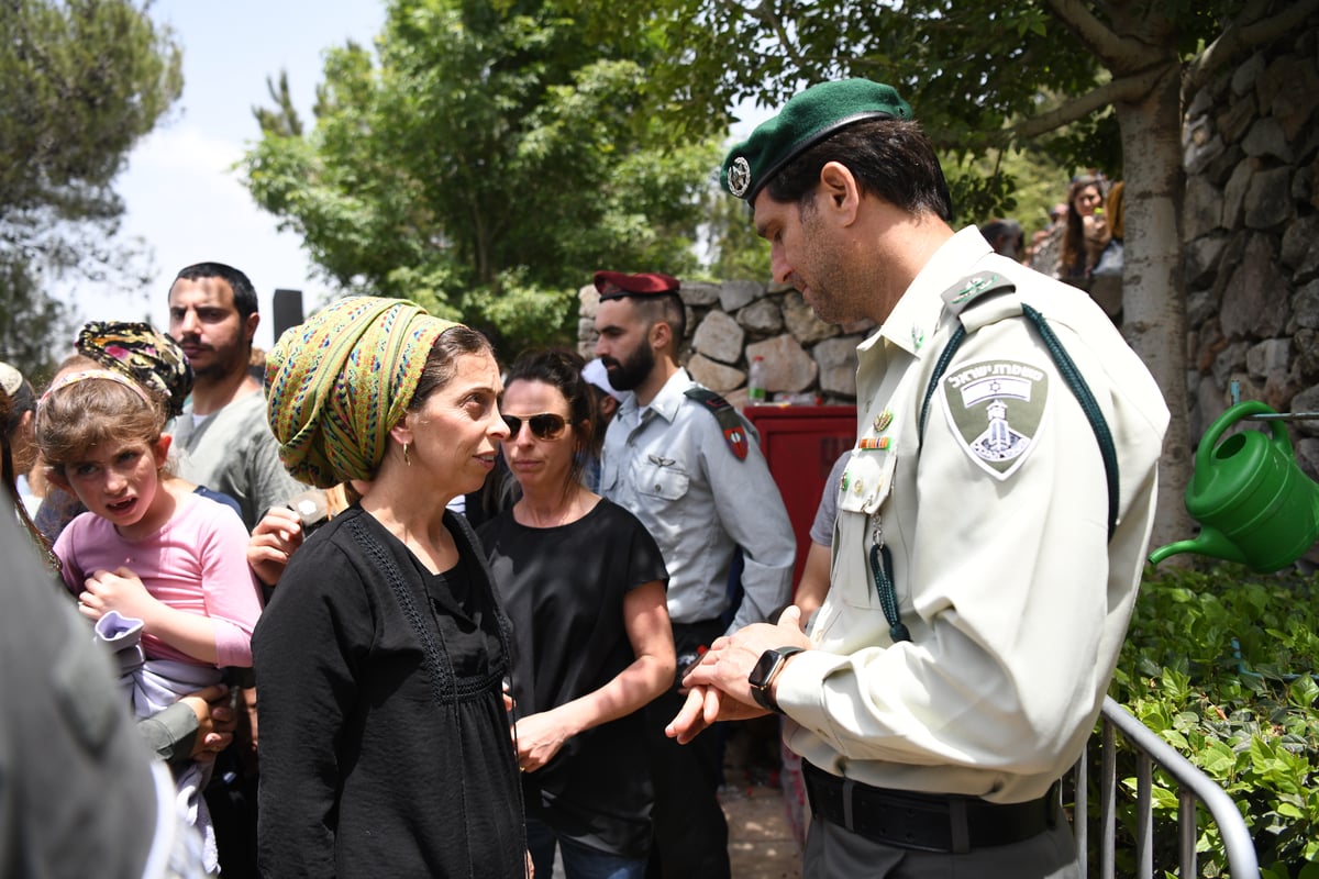 לוחם ימ"מ נעם רז שנהרג בג'נין הובא למנוחות • תיעוד