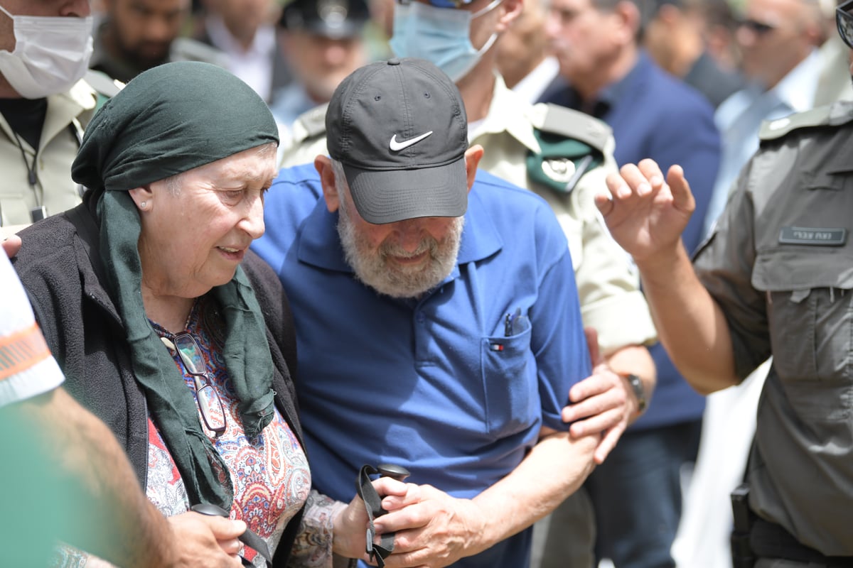 לוחם ימ"מ נעם רז שנהרג בג'נין הובא למנוחות • תיעוד