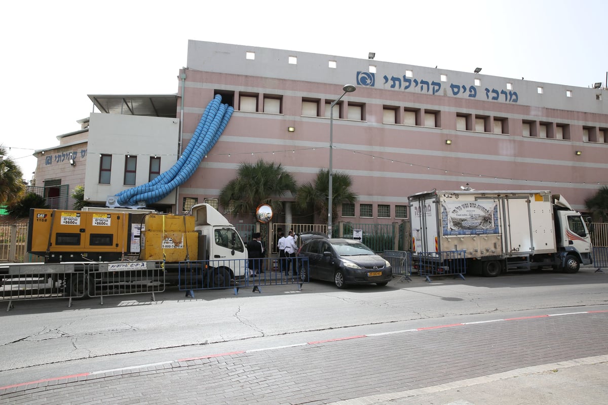 השבת של האדמו"ר מסערט ויז'ניץ בב"ב