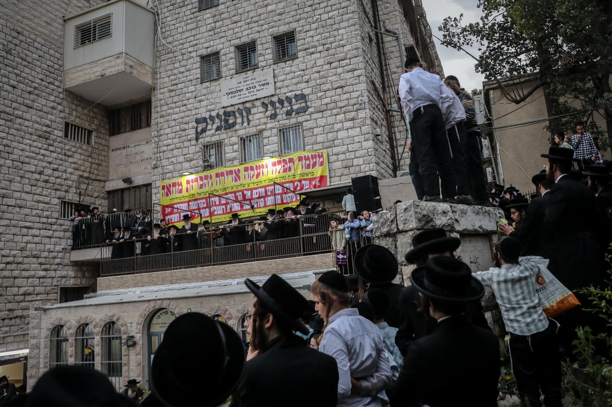 ה'עדה' מחו על הגבלות במירון בל"ג בעומר