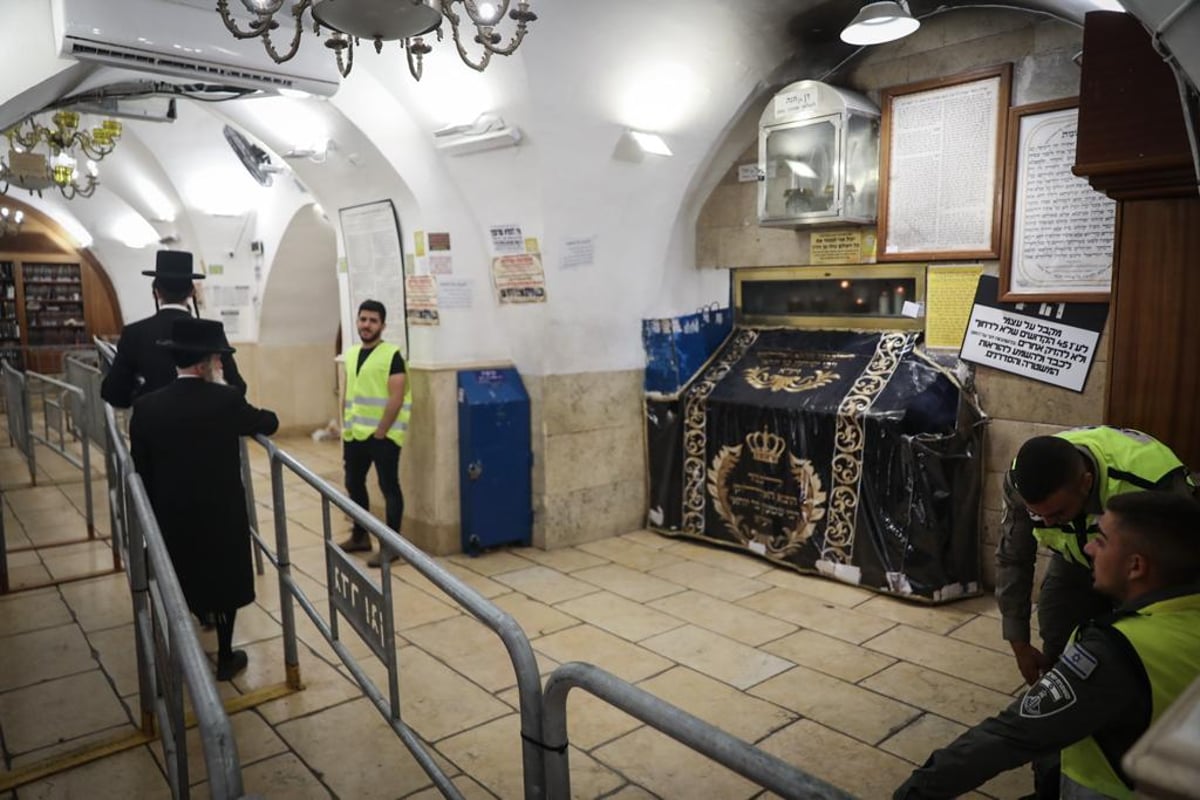 מירון, ציון הרשב"י והמחסומים • צפו בתיעוד