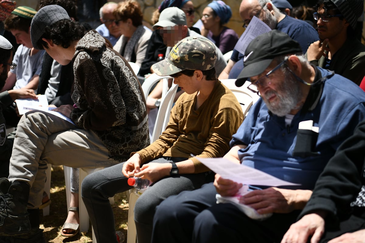 רעייתו של נעם רז: "הגעגוע אליך גדול" • צפו