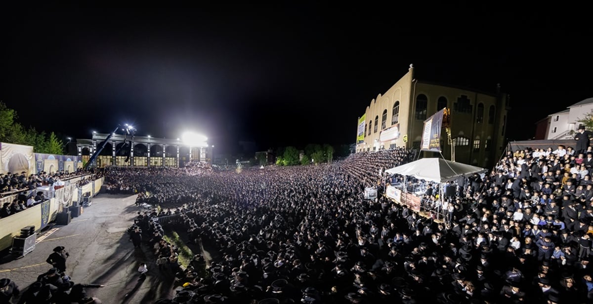 תיעוד ענק: מעמד ההדלקה בחסידות סאטמר