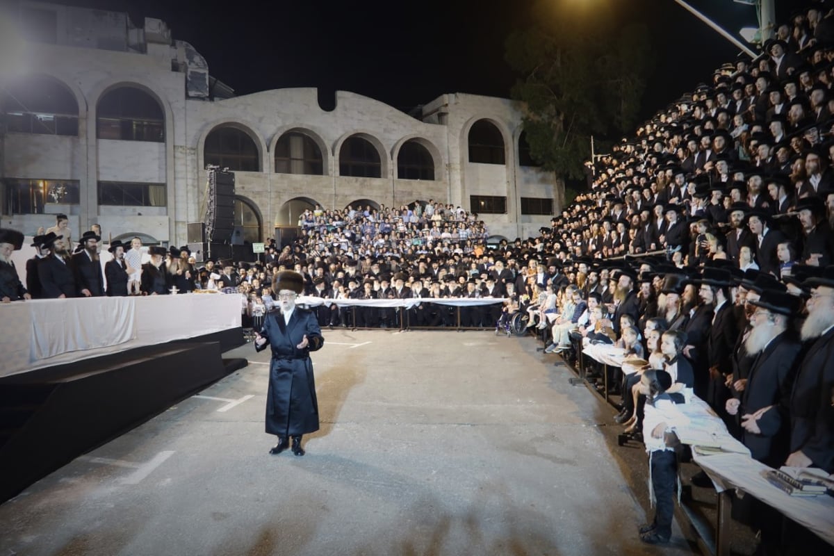 'חץ וקשת' והדלקה: ל"ג בעומר בסערט ויז'ניץ