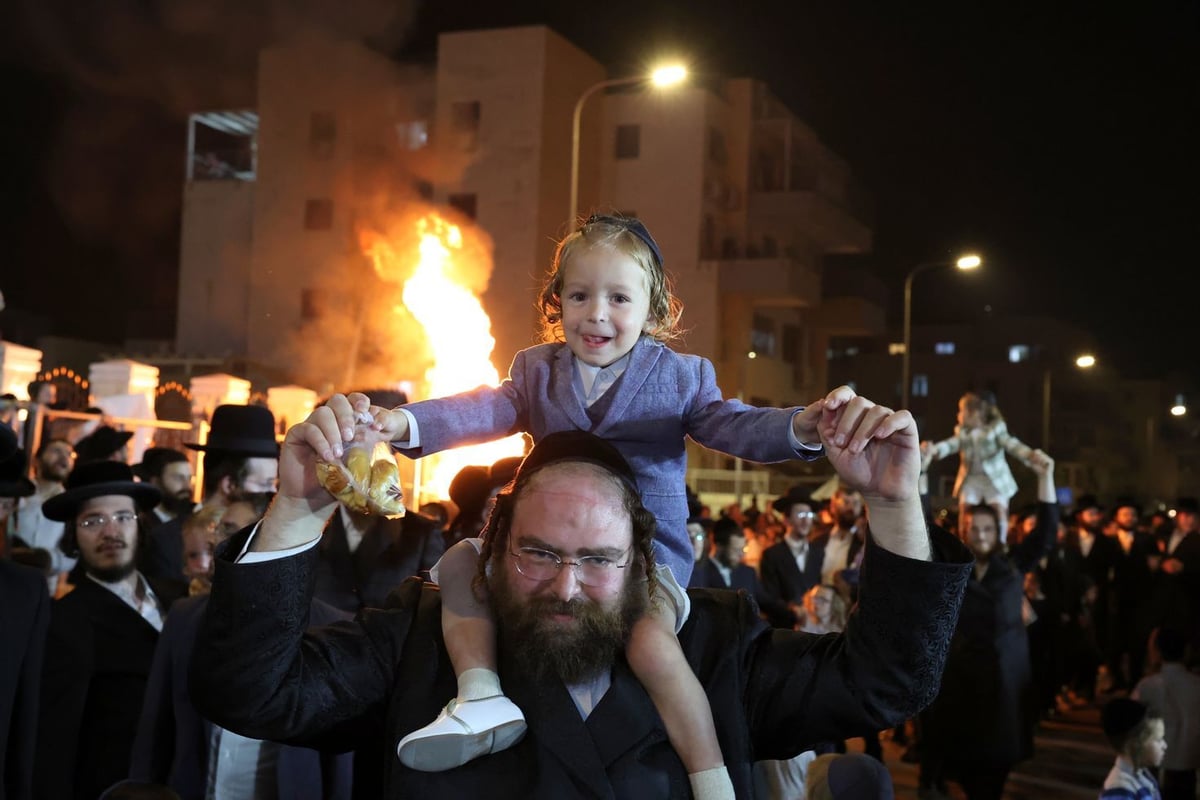 בקאמרנא בבית שמש חגגו הכנסת ספרי נביאים בשילוב הדלקה