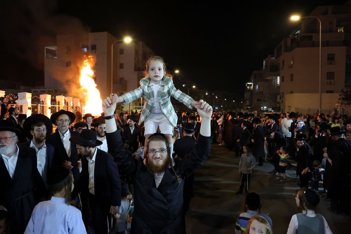 בקאמרנא בבית שמש חגגו הכנסת ספרי נביאים בשילוב הדלקה