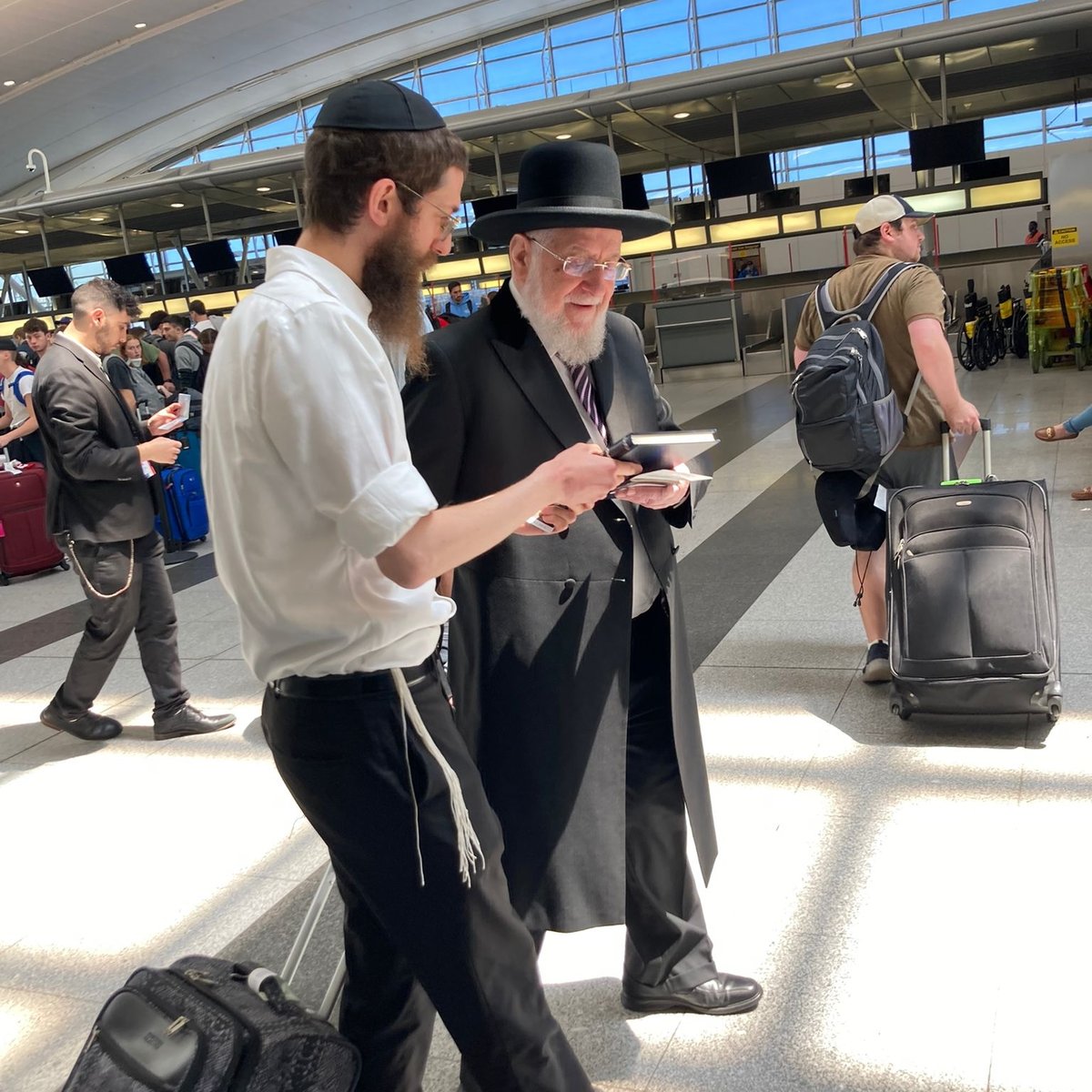 זופניק בכיכר • כל התמונות והנייעס של השבוע