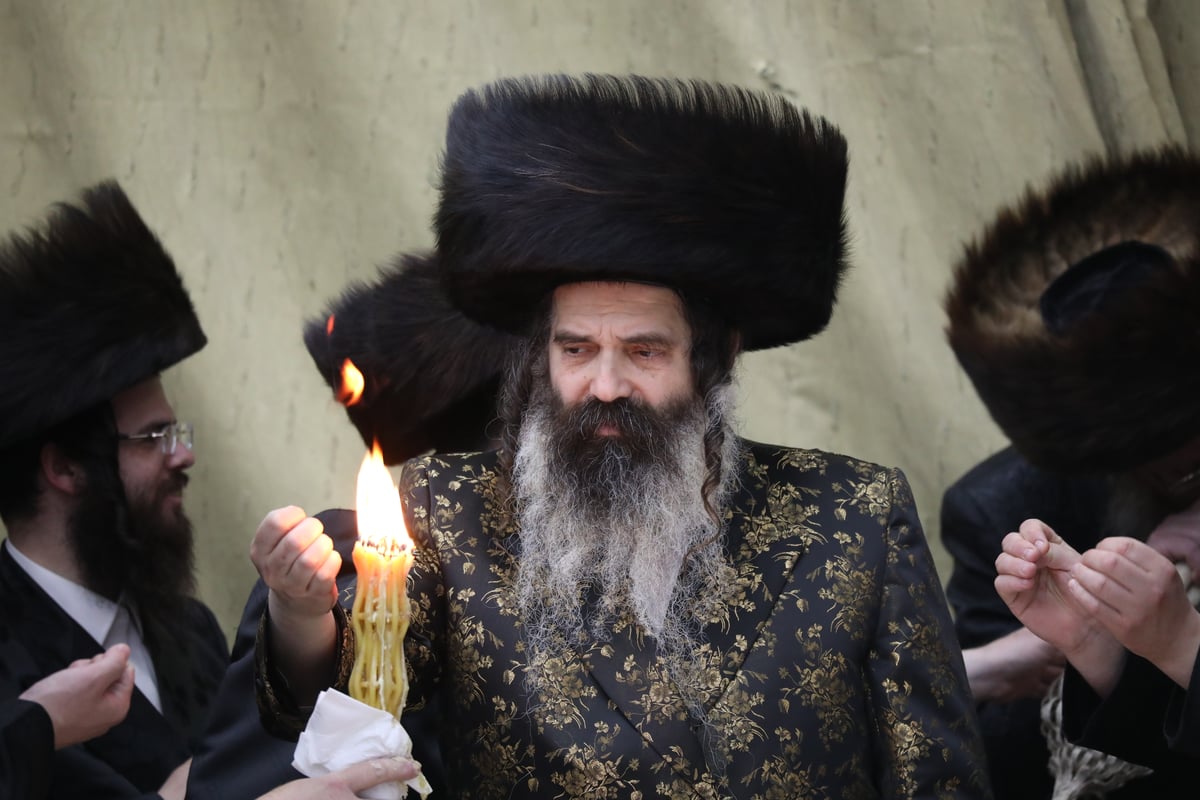 האדמו"ר מזוטשקא שבת עם האברכים