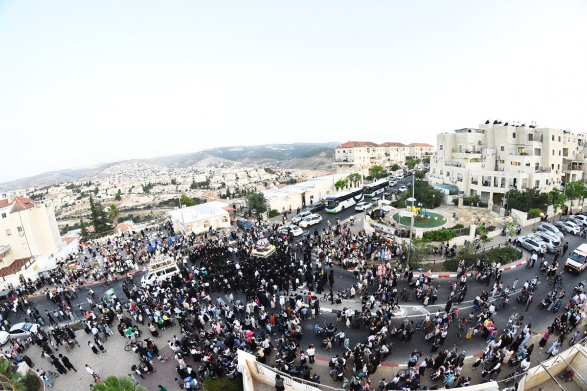 לזכרו של איש החסד: בסאסוב הכנסו ספר תורה חדש