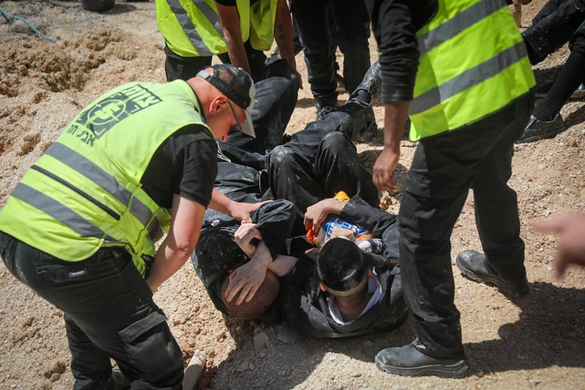 'העדה' שבו להפגין; העבודות נעצרו | תיעוד