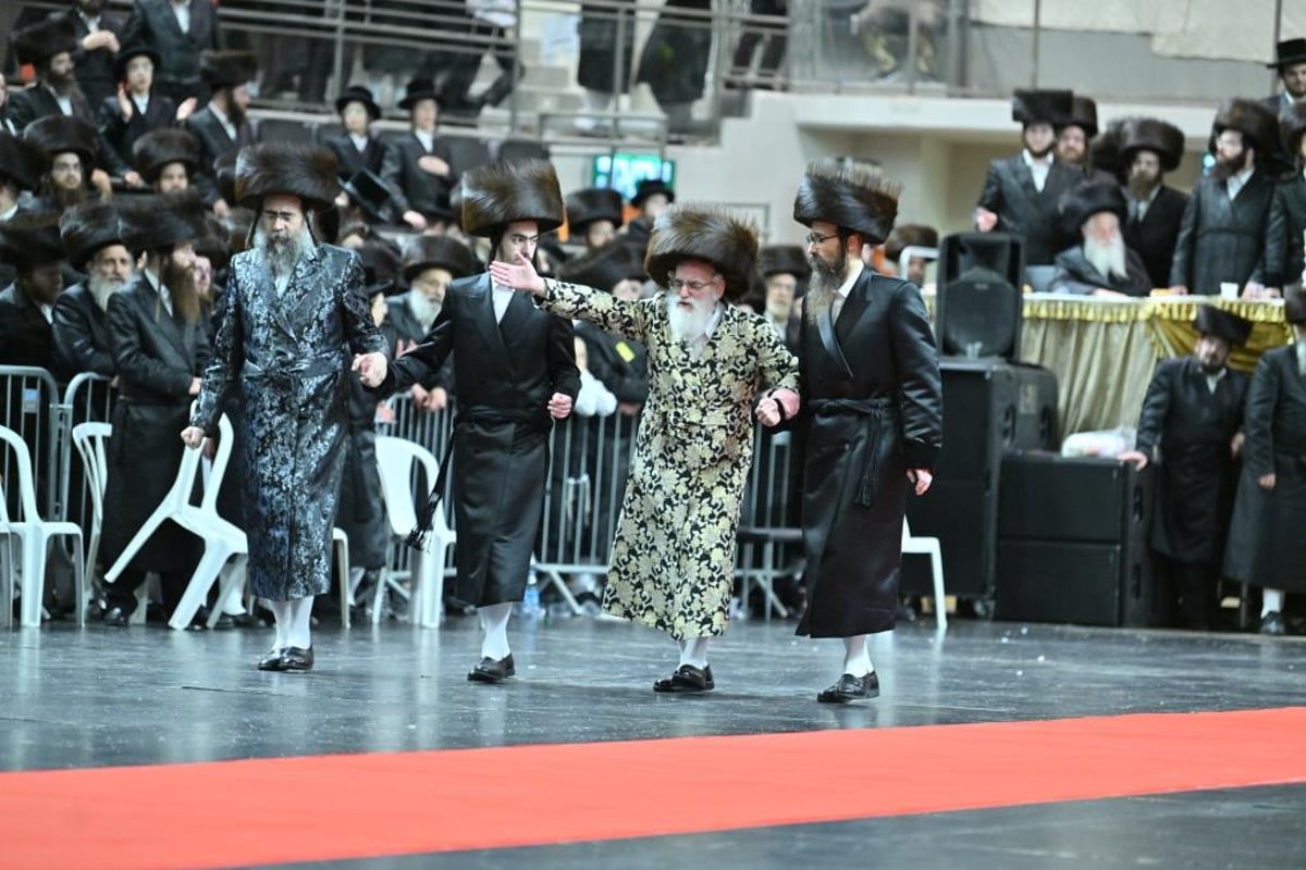 שמחת החתונה לנכד האדמו"רים מויז'ניץ וסערט ויז'ניץ