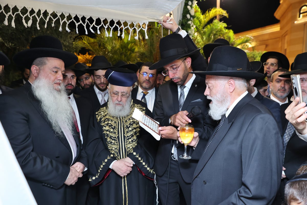 מזכה הרבים הרב יגאל כהן חיתן; כולם הגיעו