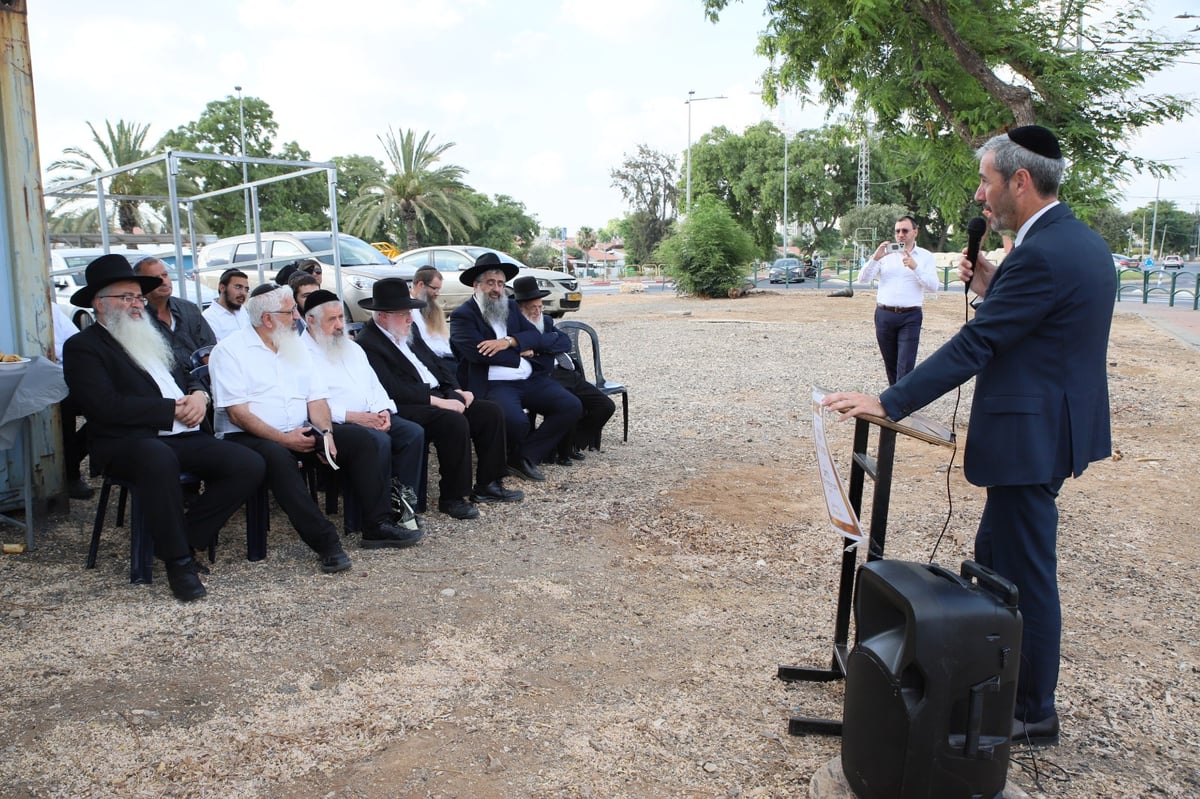 קרית גת: מעמד הסרת הלוט לרחוב זקן חכמי תוניס