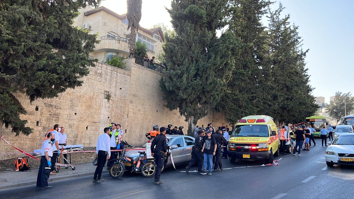 פיגוע בבירה: מחבל דקר נוסע עם מברג - ונורה בידי צלם