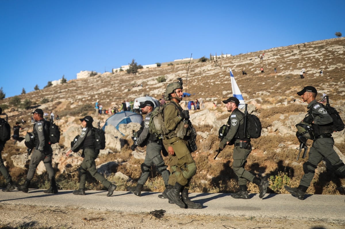 כוחות צה"ל מנעו הקמת מאחזים חדשים ליד חברון • תיעוד