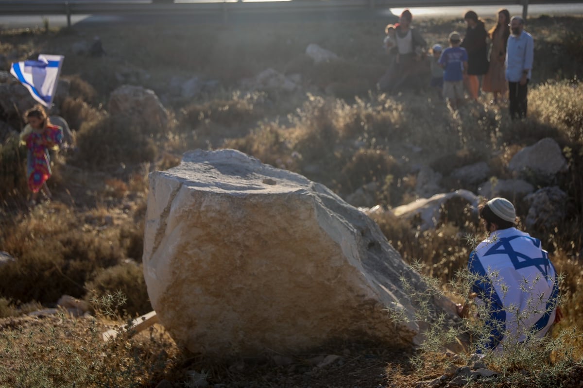 כוחות צה"ל מנעו הקמת מאחזים חדשים ליד חברון • תיעוד