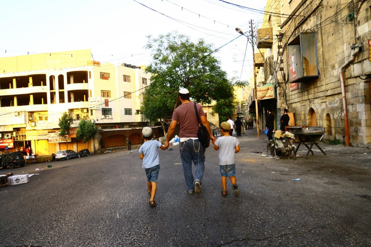 העלייה השנתית לקברו של עתניאל בן קנז