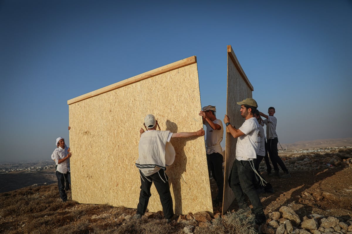 15 משפחות חרדיות בנו יישוב  חדש בסמוך למיצד