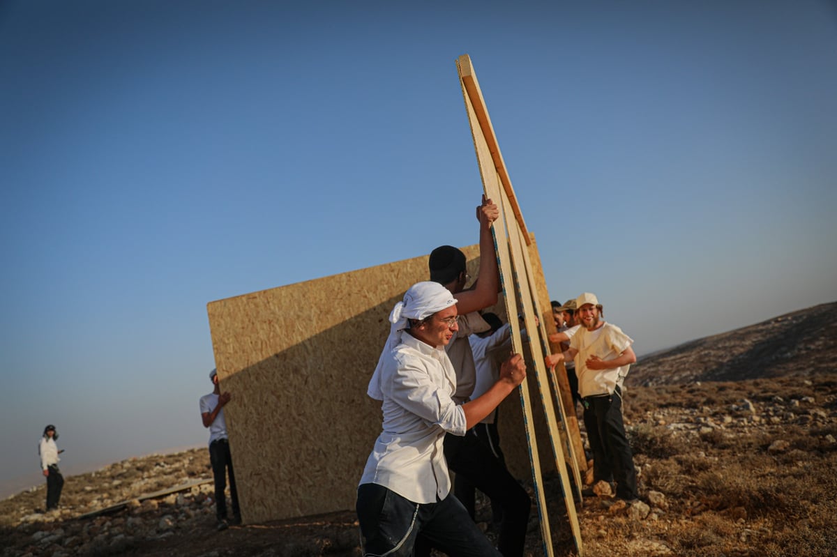 ארבעה ימים אחרי שהוקם: לוחמי מג"ב פינו את המאחז החרדי