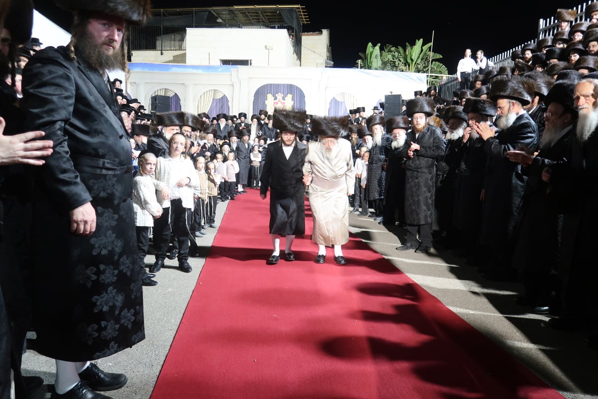 חתונת נכד האדמו"ר הוגבלה לשעתיים וחצי בלבד