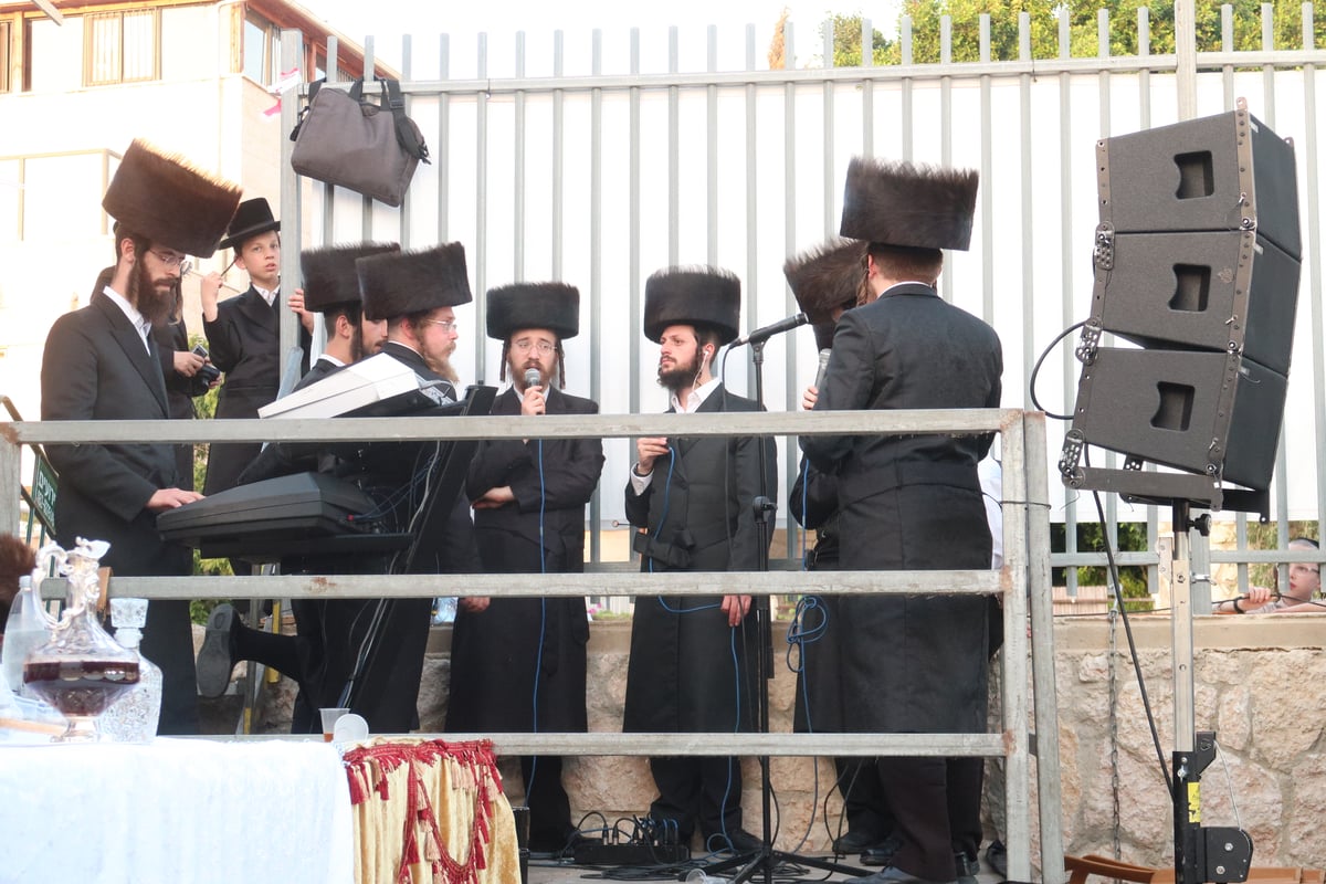 חתונת נכד האדמו"ר הוגבלה לשעתיים וחצי בלבד