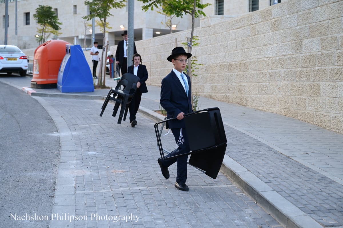 "כמו גנבים חסרי רחמים": העירייה הרסה בית כנסת יחיד ברחוב