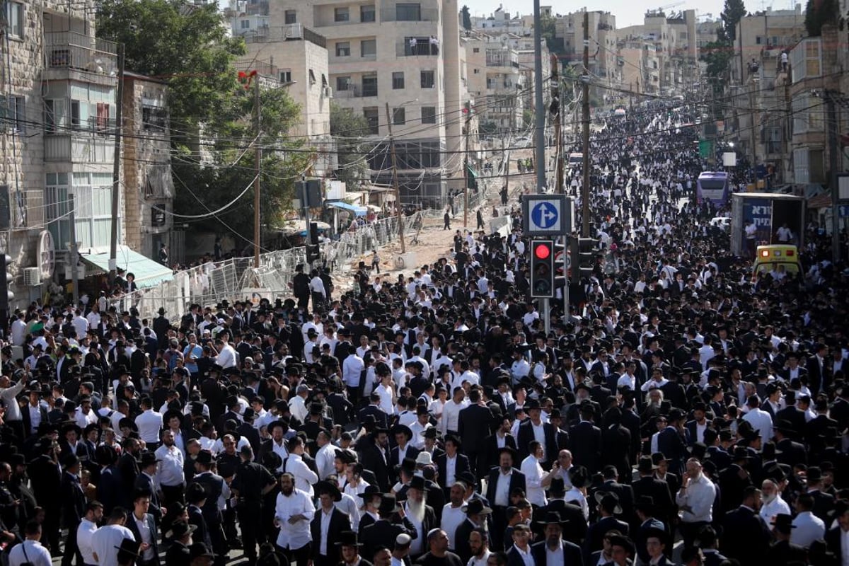 המוני המלווים בצומת בר אילן