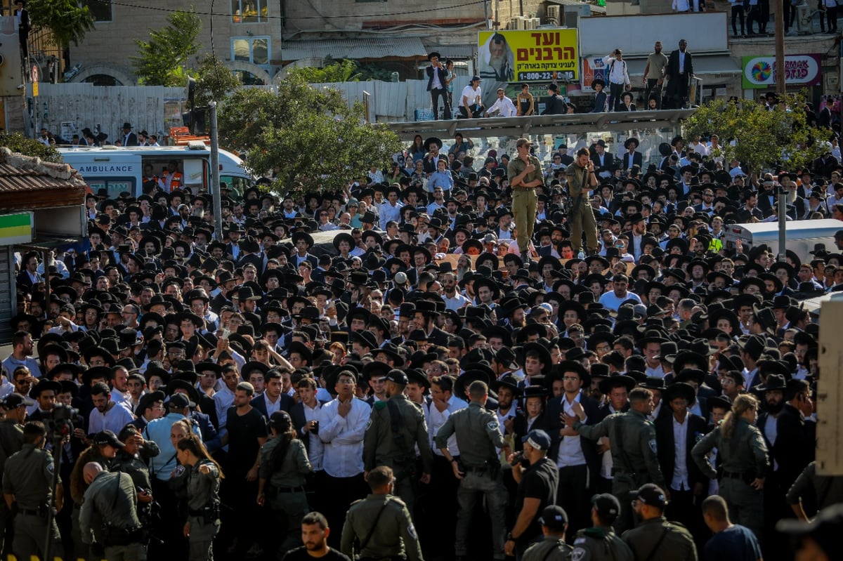 תיעוד מסכם: רבבות בהלווית נשיא המועצת חכם שלום כהן זצ"ל