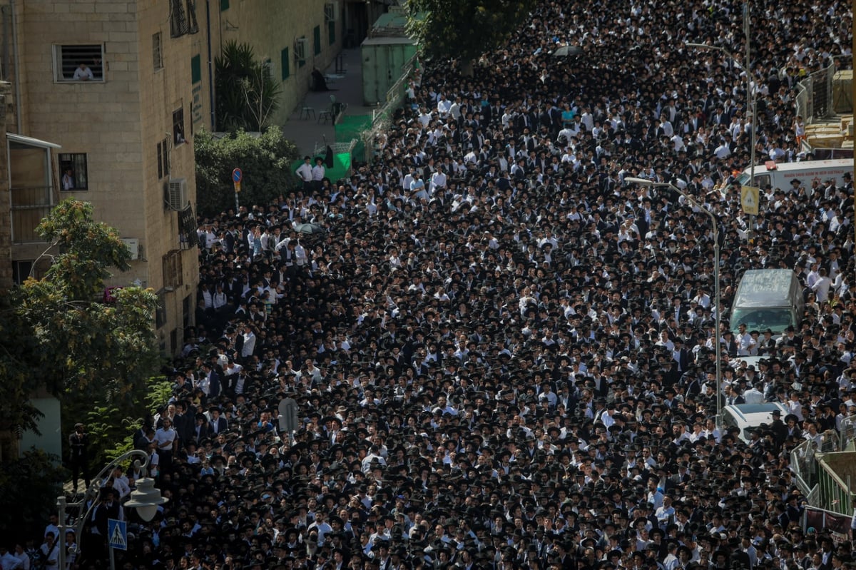 תיעוד מסכם: רבבות בהלווית נשיא המועצת חכם שלום כהן זצ"ל