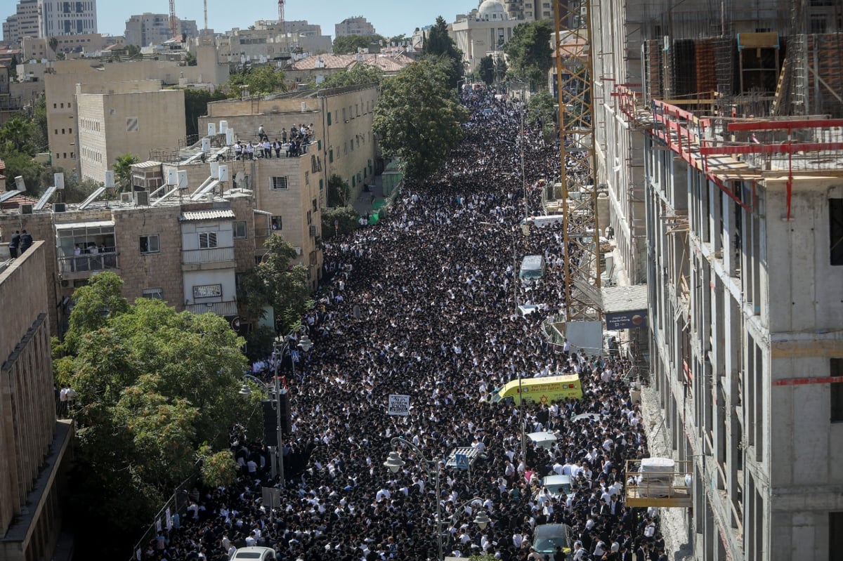 תיעוד מסכם: רבבות בהלווית נשיא המועצת חכם שלום כהן זצ"ל