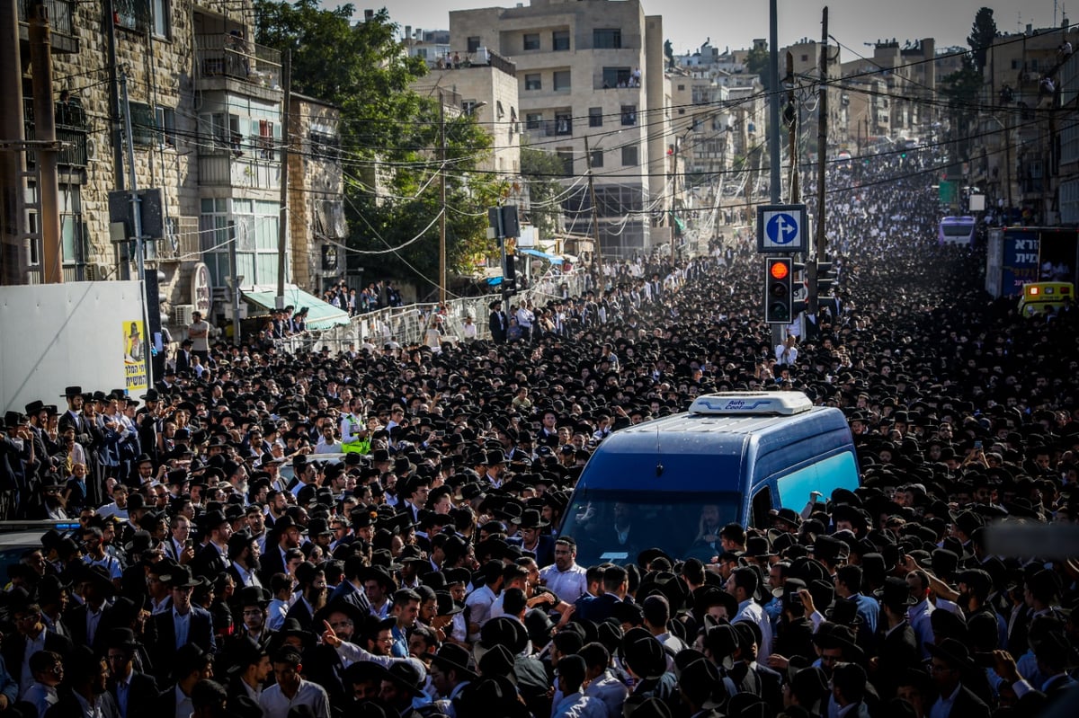 תיעוד מסכם: רבבות בהלווית נשיא המועצת חכם שלום כהן זצ"ל