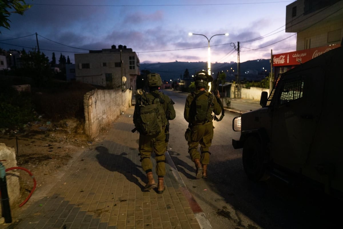 מטענים, בקת"בים ואבנים; כך נעצרו 14 מבוקשים בטרור