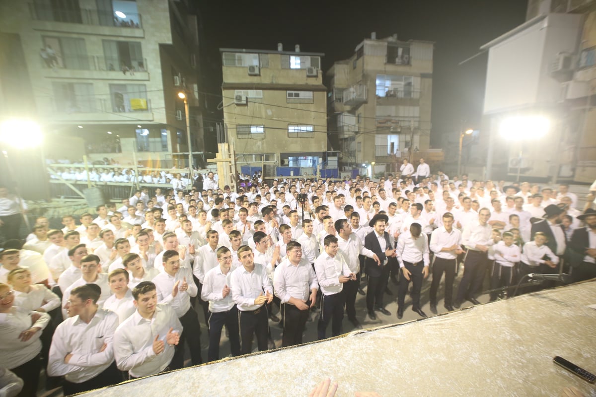 ב'בית מתתיהו' חגגו הנחת אבן הפינה • תיעוד