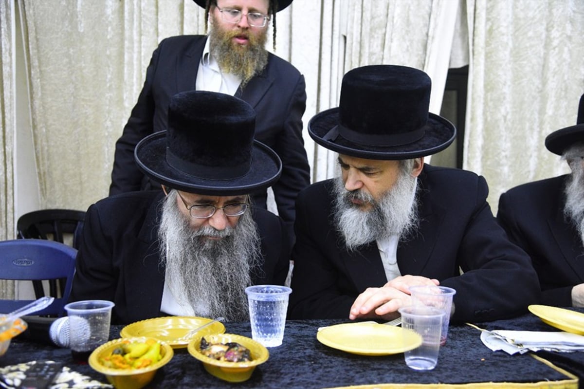 שמחת האירוסן לבת האדמו"ר מדינוב | צפו