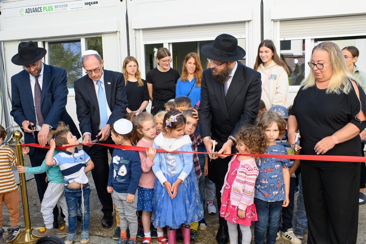 שר התפוצות פתח את שנת הלימודים במוסדות חב"ד בברלין