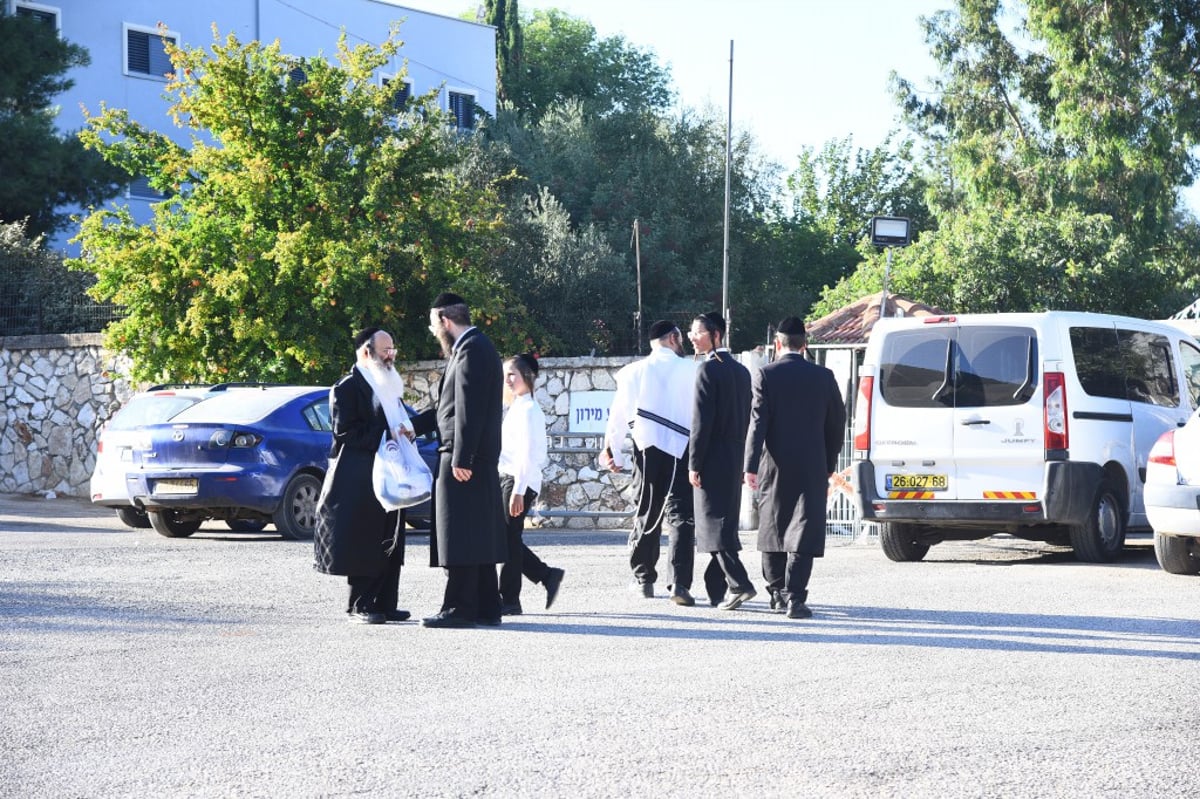 תיעוד: המשפיע רבי מיילך בידרמן שבת במירון