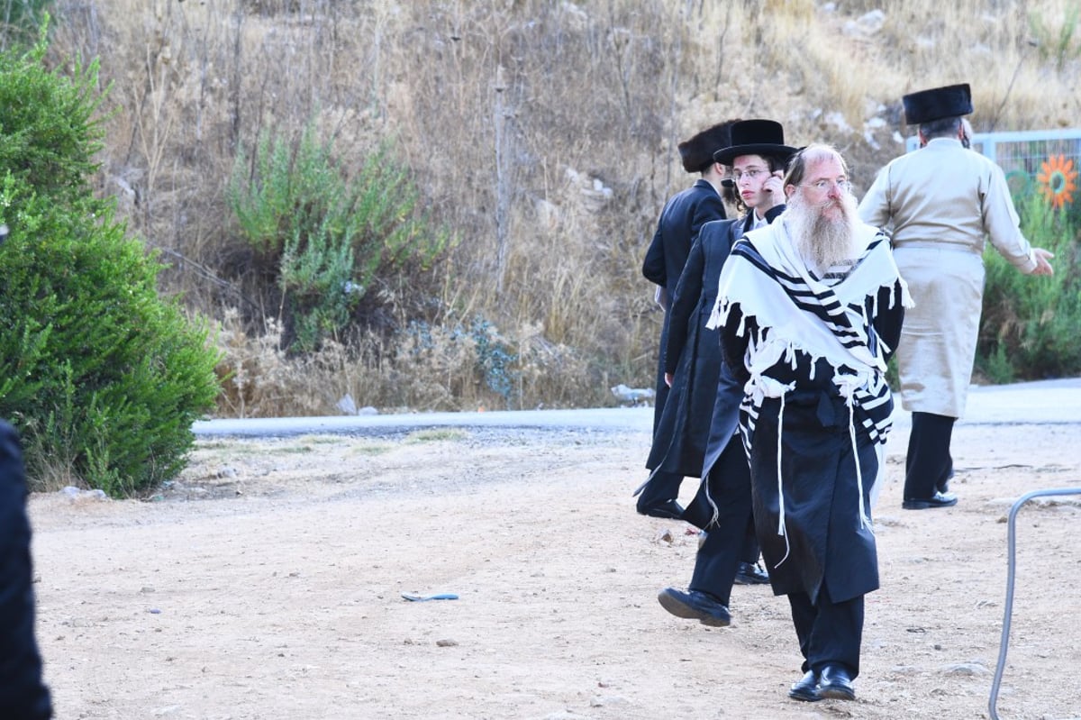 תיעוד: המשפיע רבי מיילך בידרמן שבת במירון