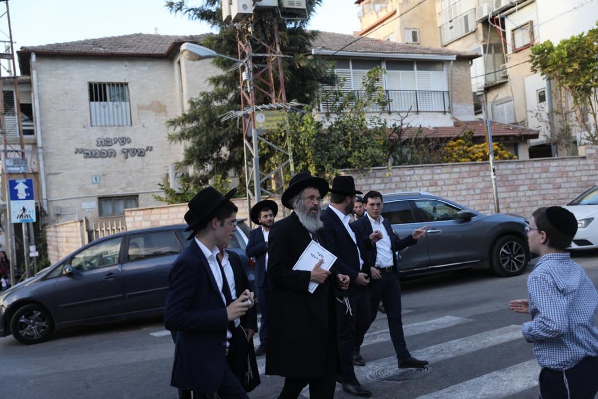 ראש ישיבת חברון הגאון רבי דוד כהן מגיע לכינוס