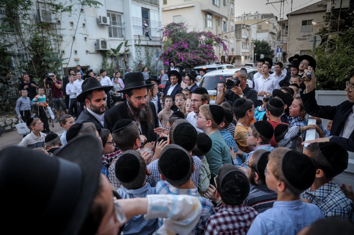 צלם 'כיכר' מגיש: תיעוד מסכם ומרגש מישיבת 'המועצת'