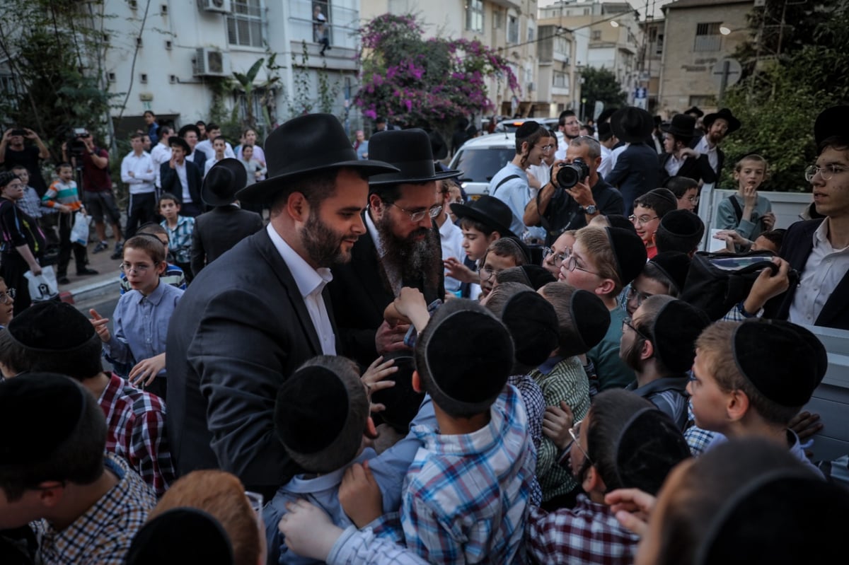 צלם 'כיכר' מגיש: תיעוד מסכם ומרגש מישיבת 'המועצת'