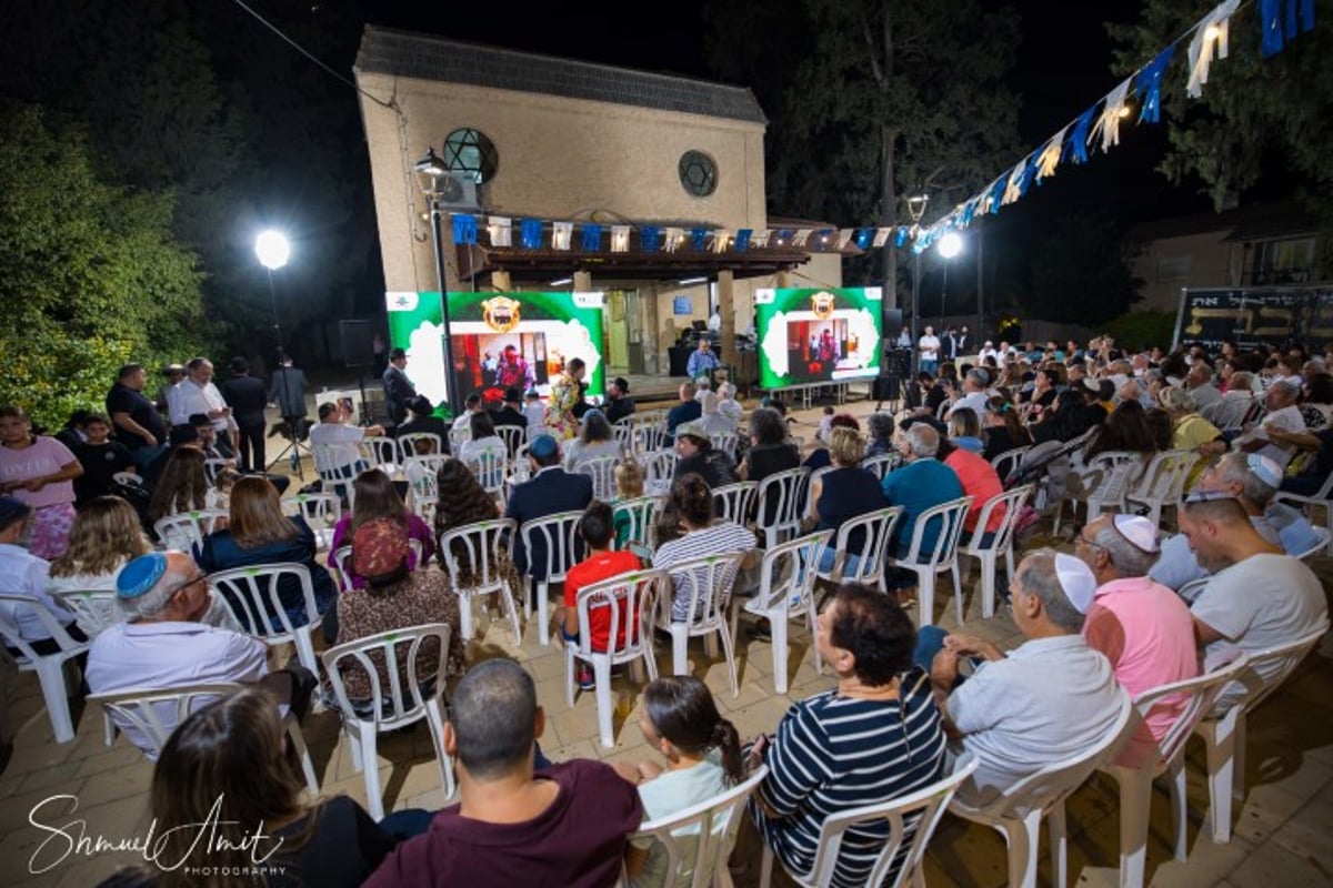 חג גבעת עדה: בית הכנסת נפתח מחדש והרב החרדי הוכתר לרב