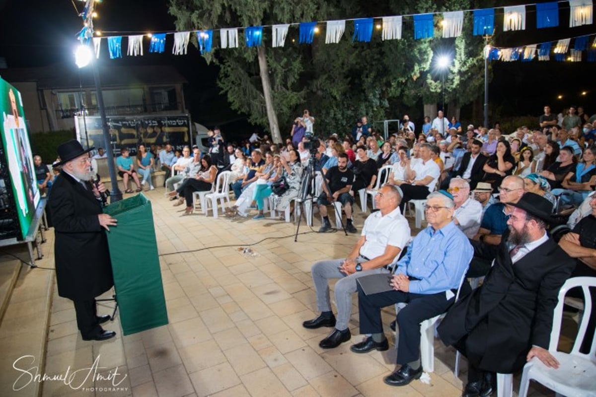 חג גבעת עדה: בית הכנסת נפתח מחדש והרב החרדי הוכתר לרב