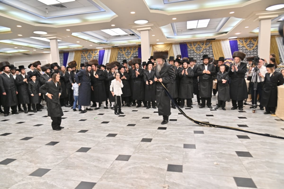 שמחת החתונה לבן האדמו"ר מסווראן | גלריה