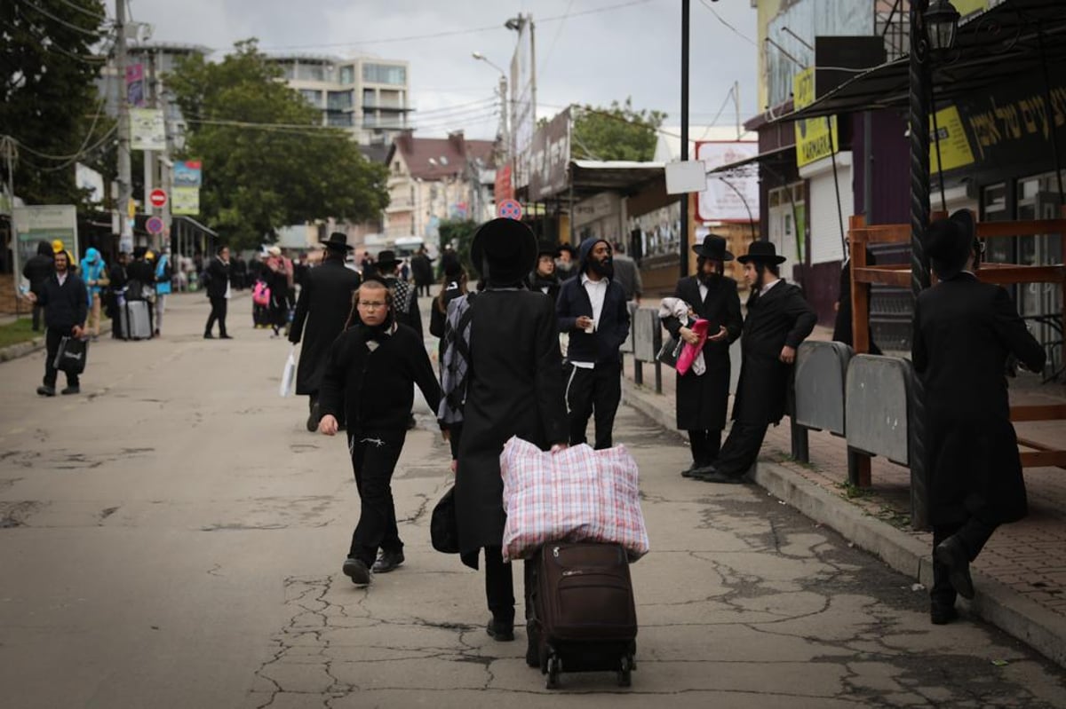 אומן, ערב ראש השנה: תיעוד סוחף מהאווירה בציון רבי נחמן