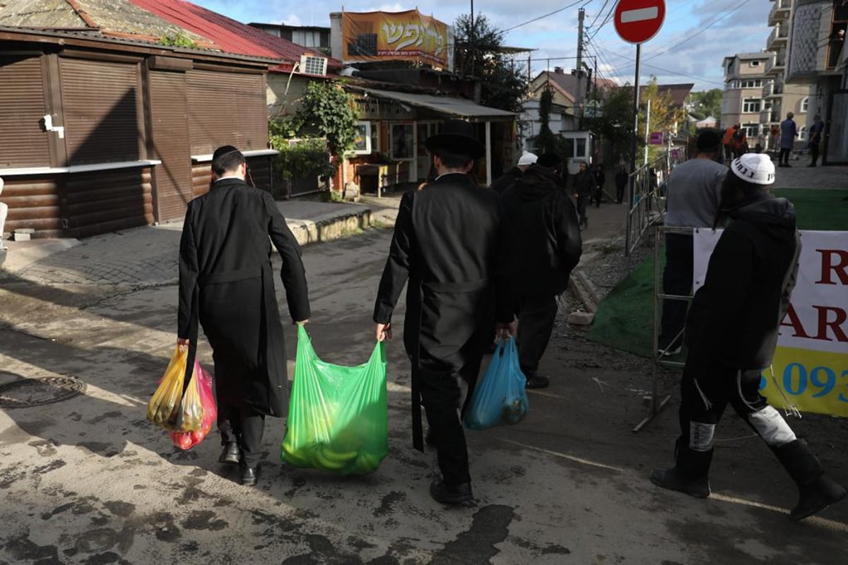 אומן, ערב ראש השנה: תיעוד סוחף מהאווירה בציון רבי נחמן