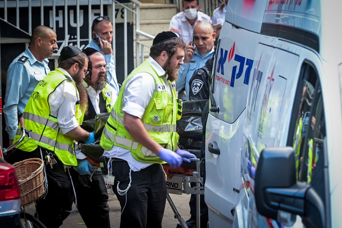 החשד: המחבל נסע באוטובוס מחולון לתל אביב - ושם קץ לחייו