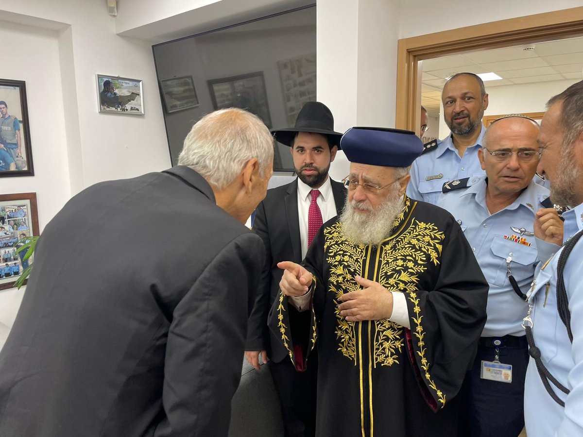 הראשון לציון ביקר במטה הארצי ובירך את המפכ"ל • תיעוד