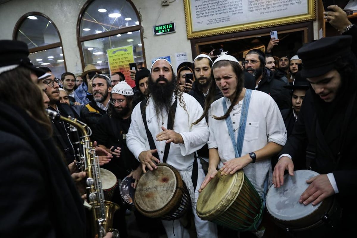 מתכוננים ליום הגדול: כך הוציאו את  השבת באומן | צפו