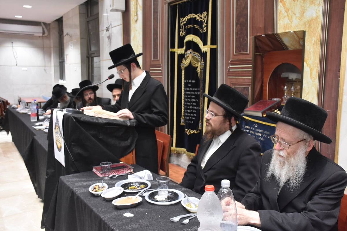 בחורי 'מנחת יצחק' בבני ברק סיימו מסכתות