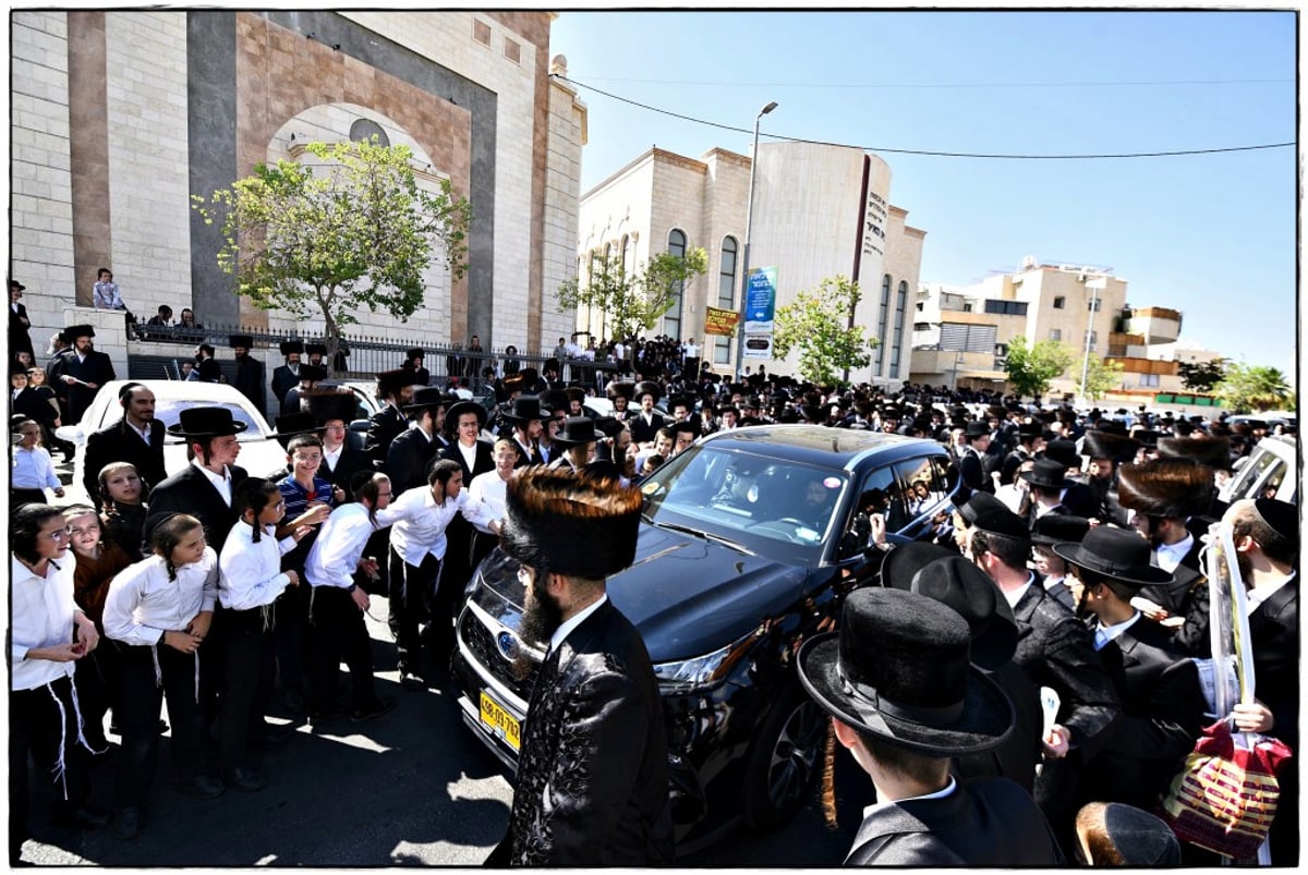 חג בביתר עילית: אלפים בשיעורו של הגר"ש אלתר • תיעוד